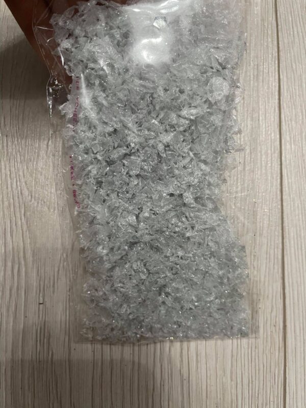 Zapada artificiala argintie